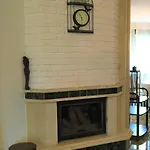 ゲストハウス Dimitrovi Guesthouse - Peaceful Stay Near Beach With Garden, Sarafovo 4*