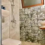 Dimitrovi Guesthouse - Peaceful Stay Near Beach With Garden, Sarafovo 4* ブルガス