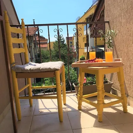 Dimitrovi Guesthouse - Peaceful Stay Near Beach With Garden, Sarafovo Burgas City