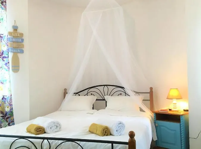 Dimitrovi Guesthouse - Peaceful Stay Near Beach With Garden, Sarafovo Burgas City