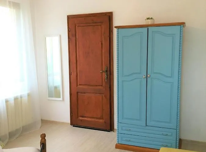 Dimitrovi Guesthouse - Peaceful Stay Near Beach With Garden, Sarafovo Burgas City