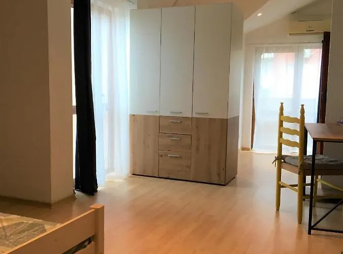 за гости димитрови 3* Burgas