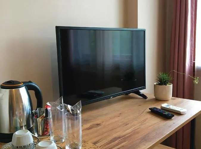 Dimitrovi Guesthouse - Peaceful Stay Near Beach With Garden, Sarafovo Burgas City